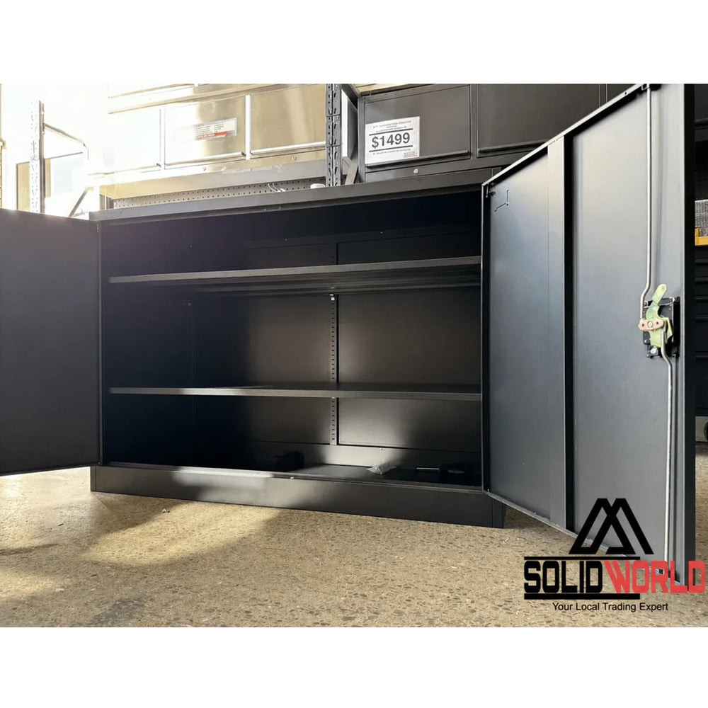 93.5(H)*91.5(W) 2-Shelf Lockable Cupboard