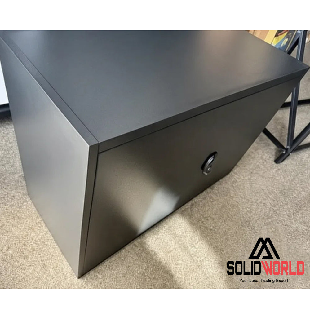 93.5(H)*91.5(W) 2-Shelf Lockable Cupboard
