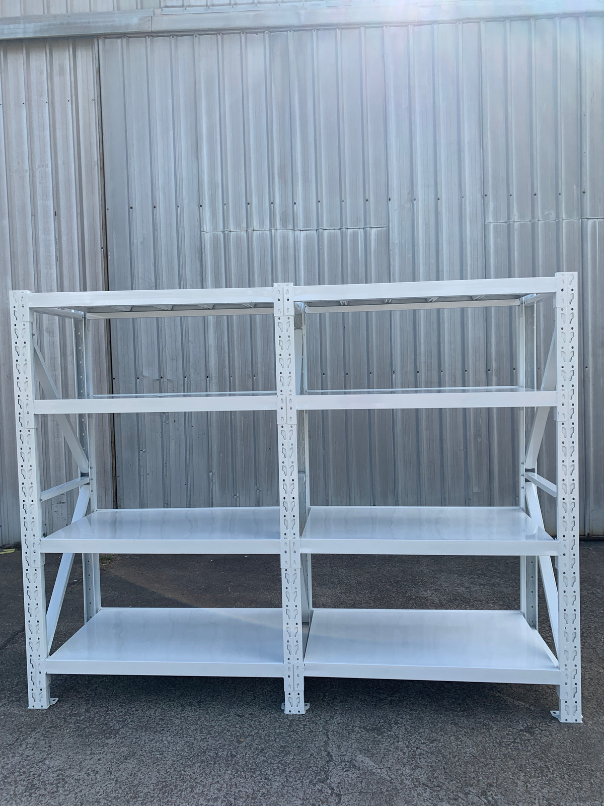 2.4m(W) x 2.0m(H) x 0.5m(D) 1600kg Connecting Shelving White