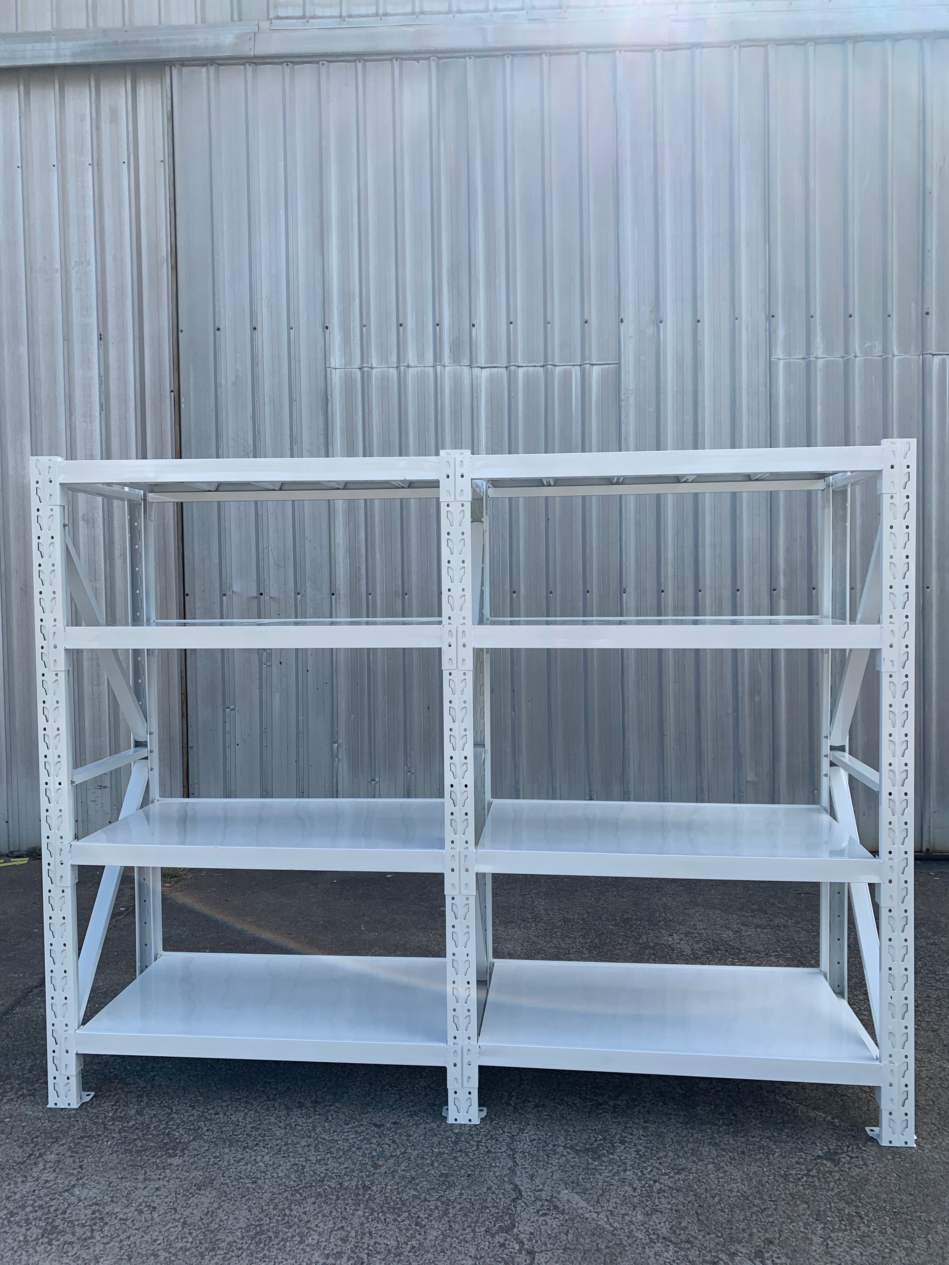 2.4m(W) x 1.8m(H) x 0.6m(D) 2000kg Connecting Shelving White